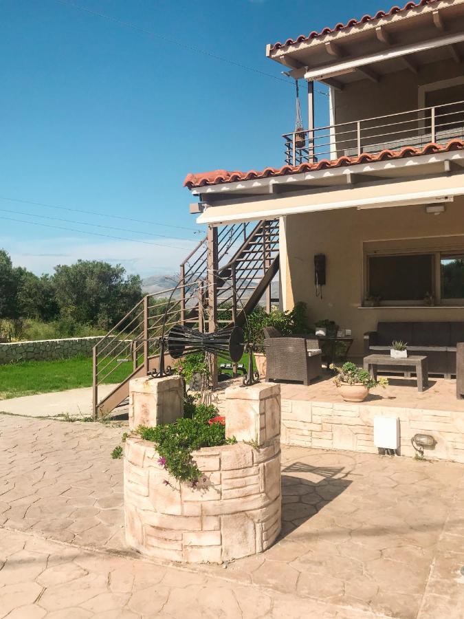 Villeta Nikol Lixouri Extérieur photo