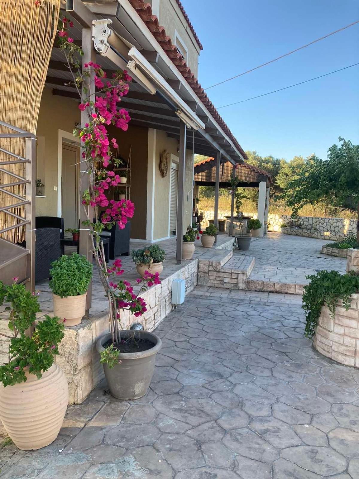 Villeta Nikol Lixouri Extérieur photo