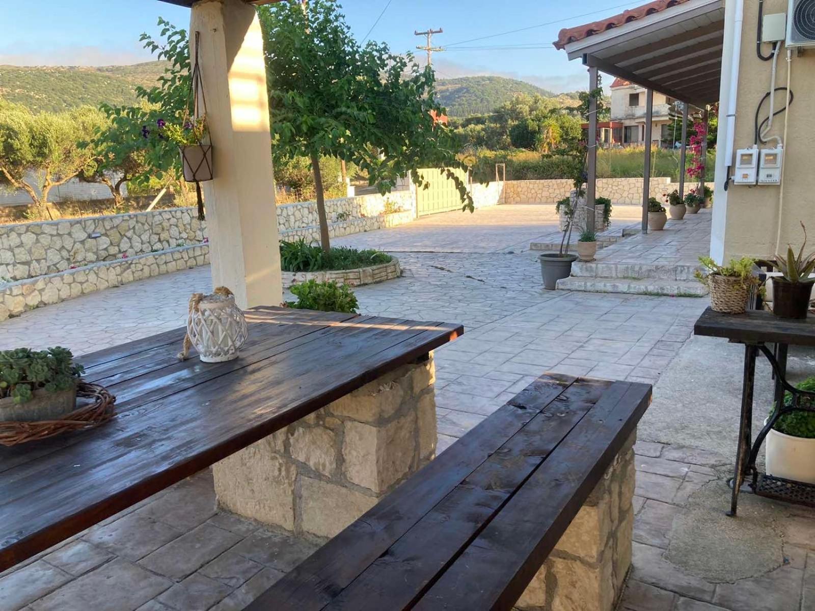 Villeta Nikol Lixouri Extérieur photo